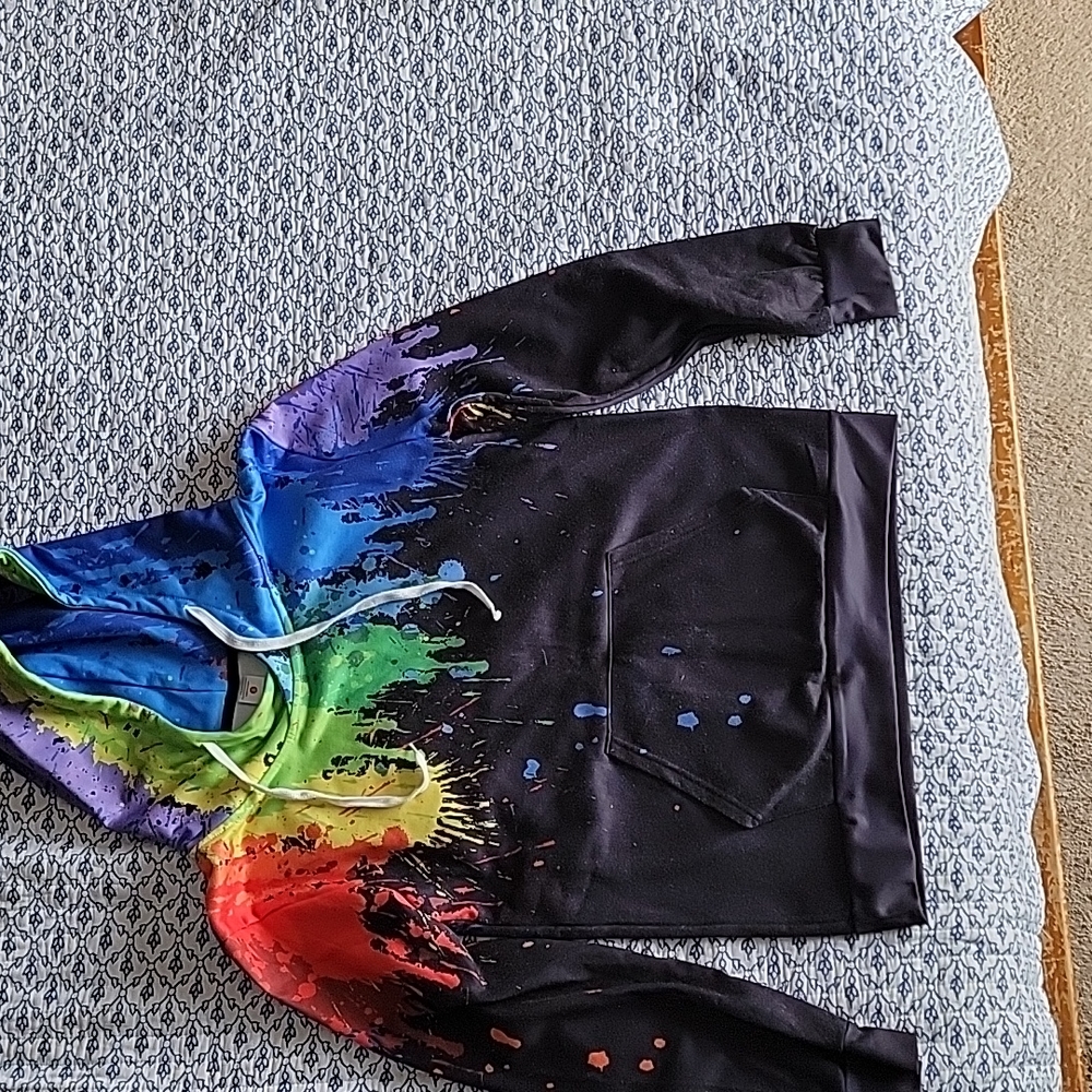 Kids paint hoodie small